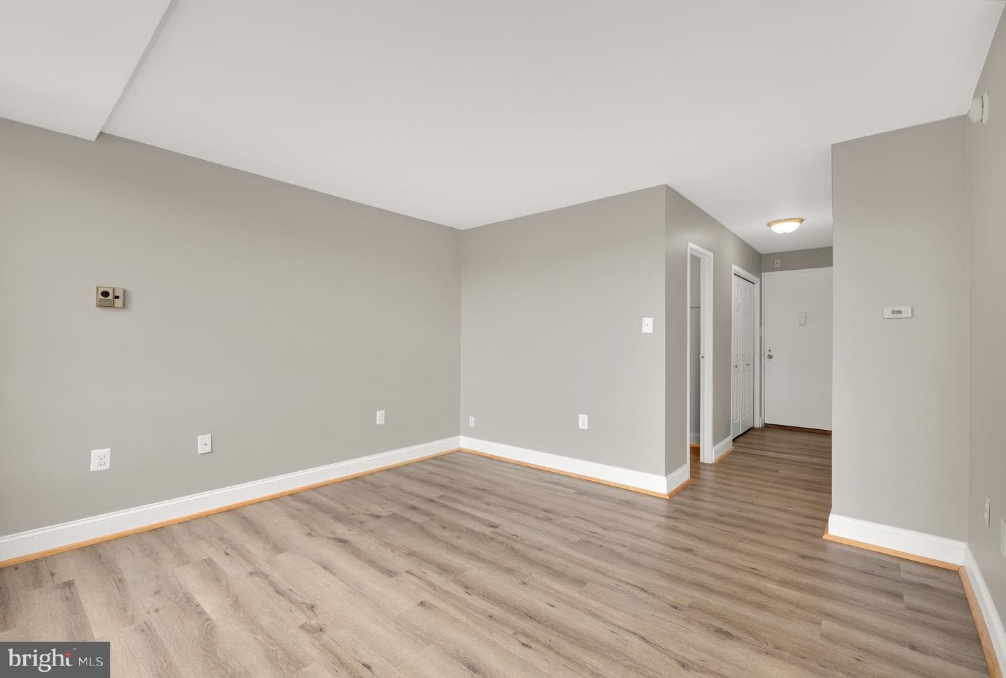 10401 Grosvenor Place #907 photo 12