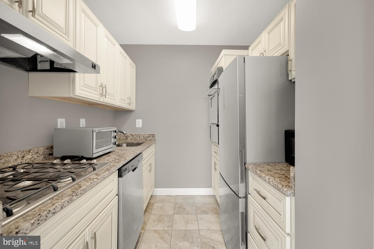 10401 Grosvenor Place #907 photo 17