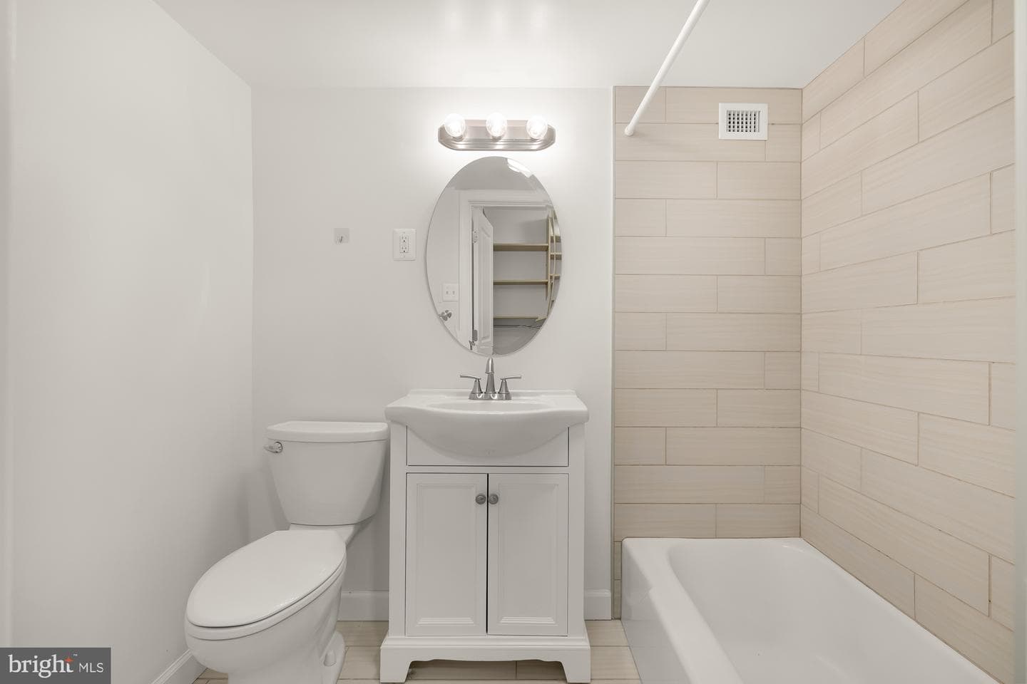 10401 Grosvenor Place #907 photo 22