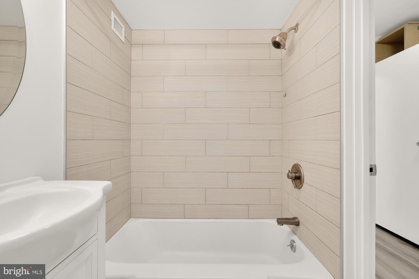 10401 Grosvenor Place #907 photo 23