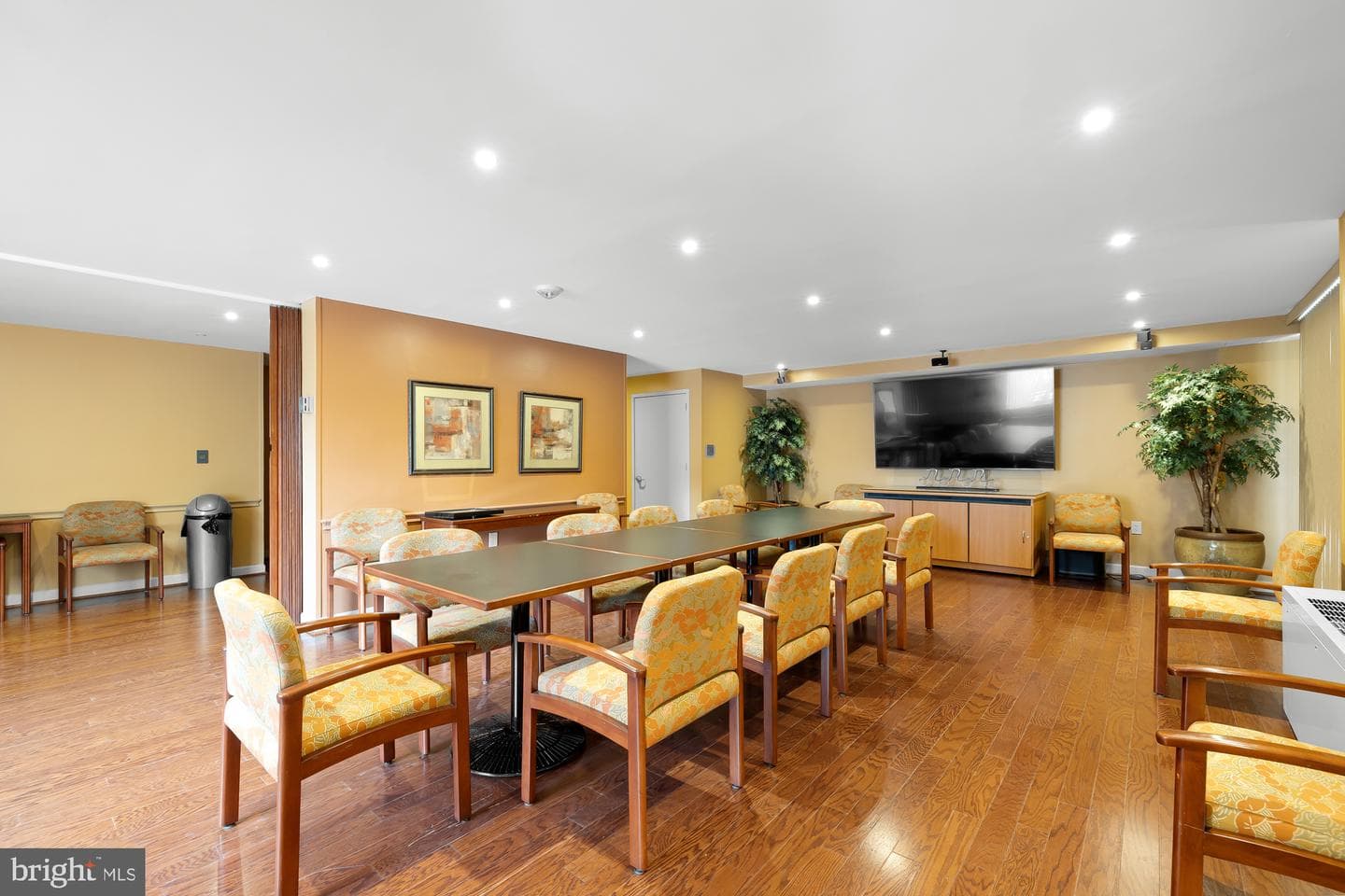 10401 Grosvenor Place #907 photo 26