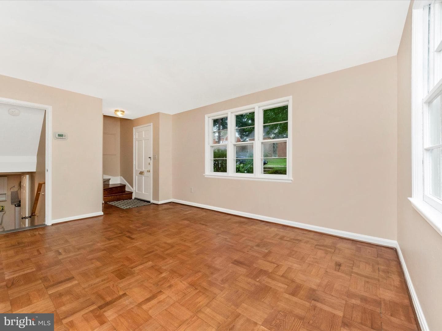 1027 Carson Street photo 6
