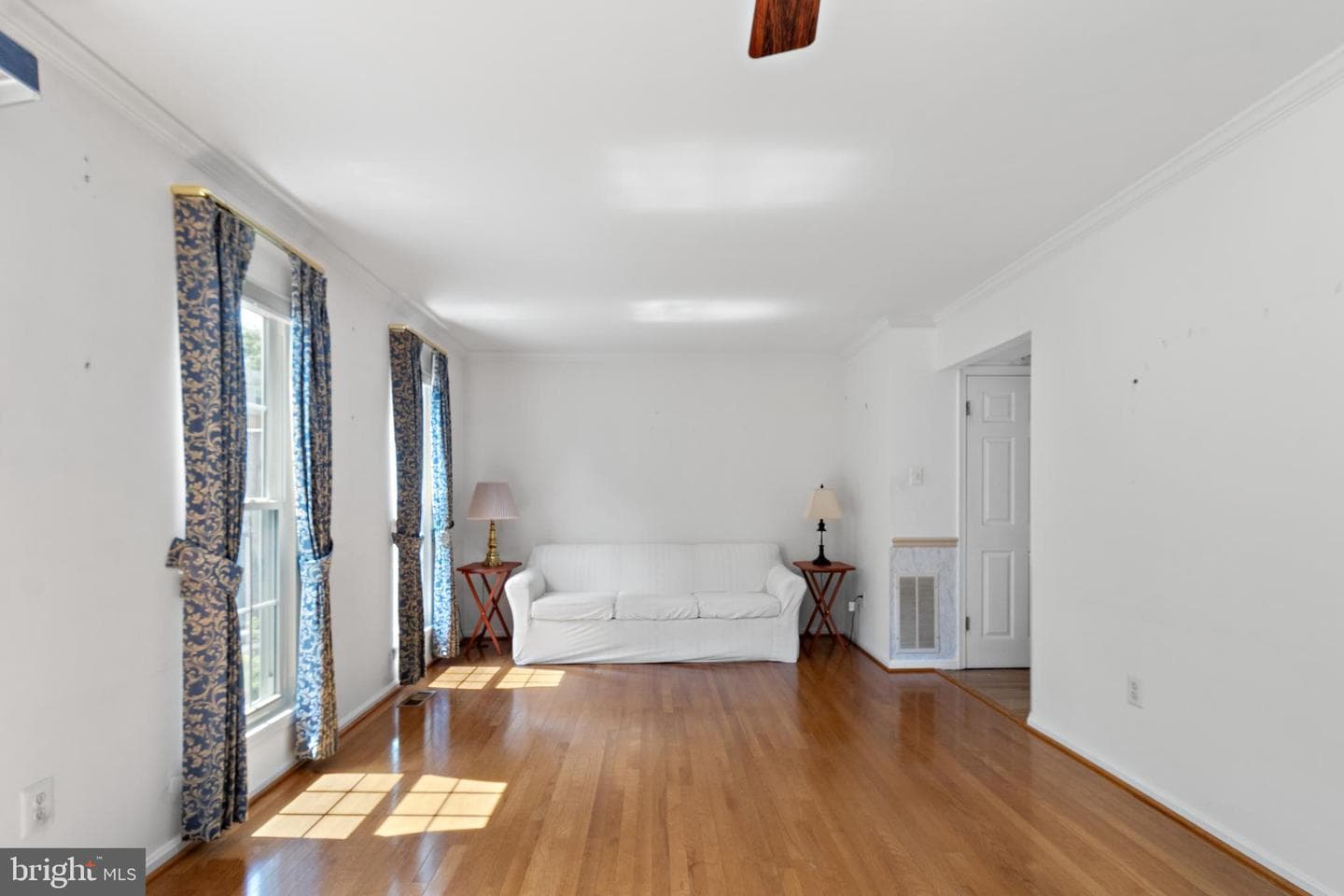 19119 Broadwater Way photo 8
