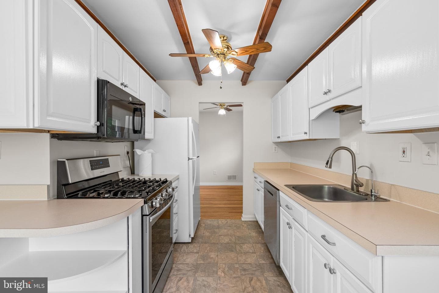 13523 Vandalia Drive photo 14