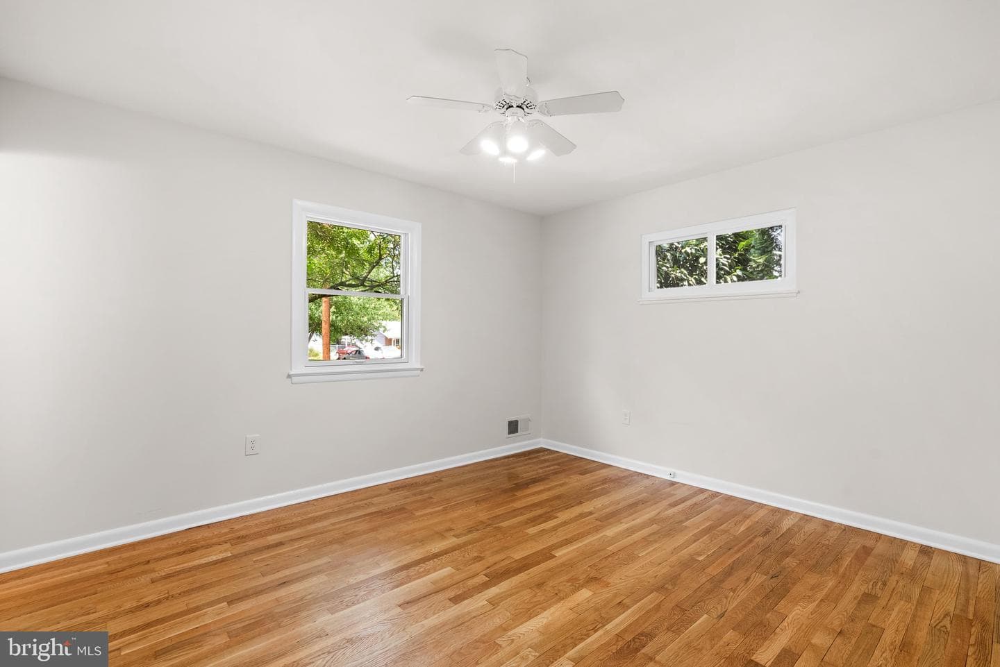 13523 Vandalia Drive photo 19