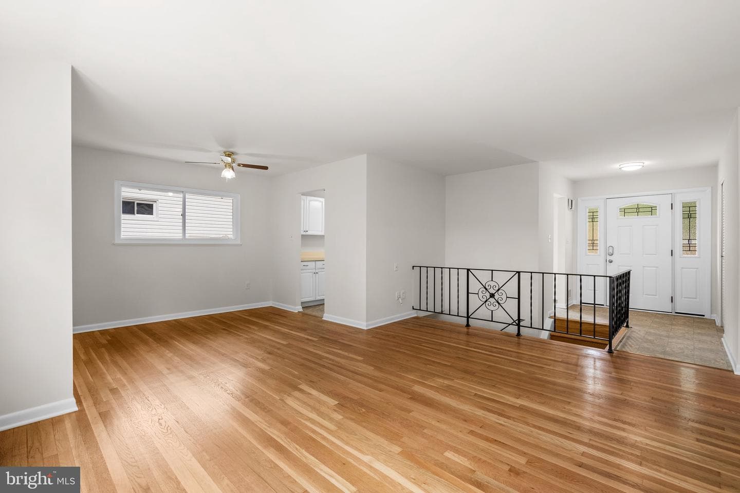 13523 Vandalia Drive photo 4