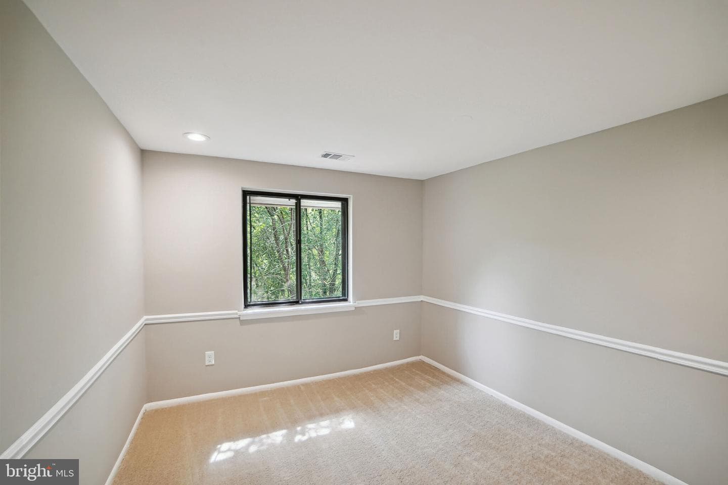 18514 Eagles Roost Drive photo 12