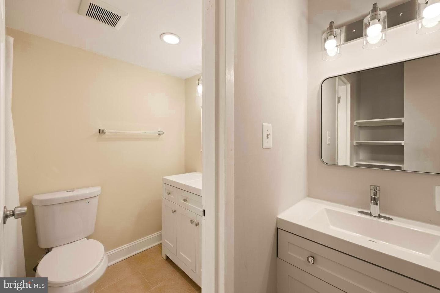 4601 N Park Avenue #807-G photo 10