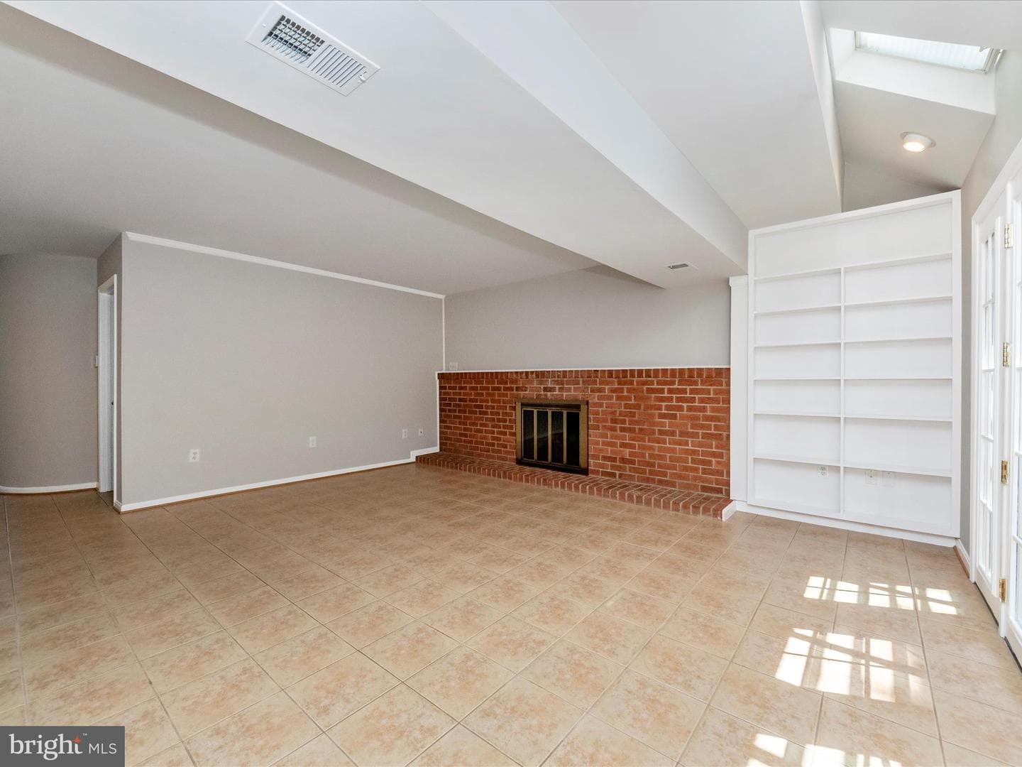 19218 Dimona Drive photo 22
