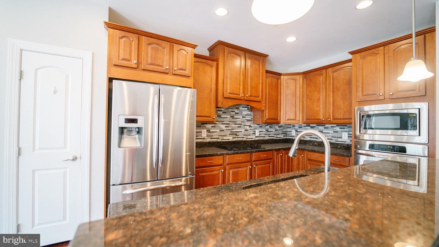 412 Hackberry Place photo 14