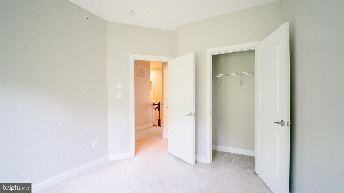 412 Hackberry Place photo 17