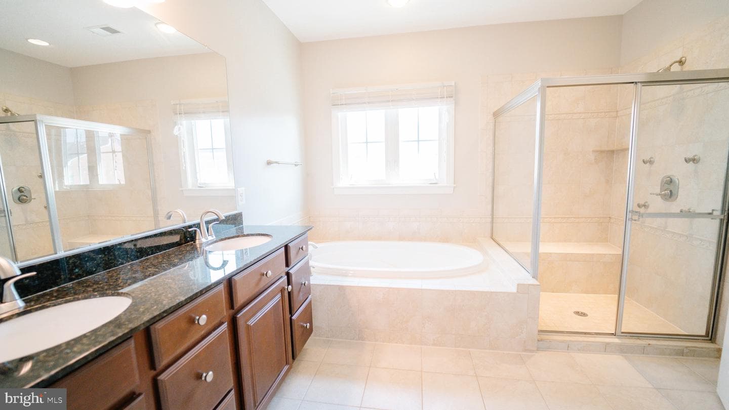 412 Hackberry Place photo 23