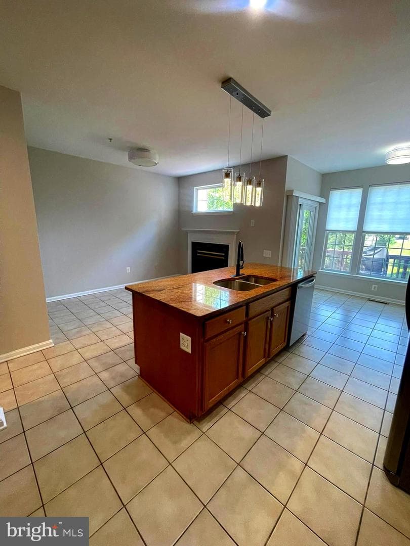 13747 Dunbar Terrace photo 17