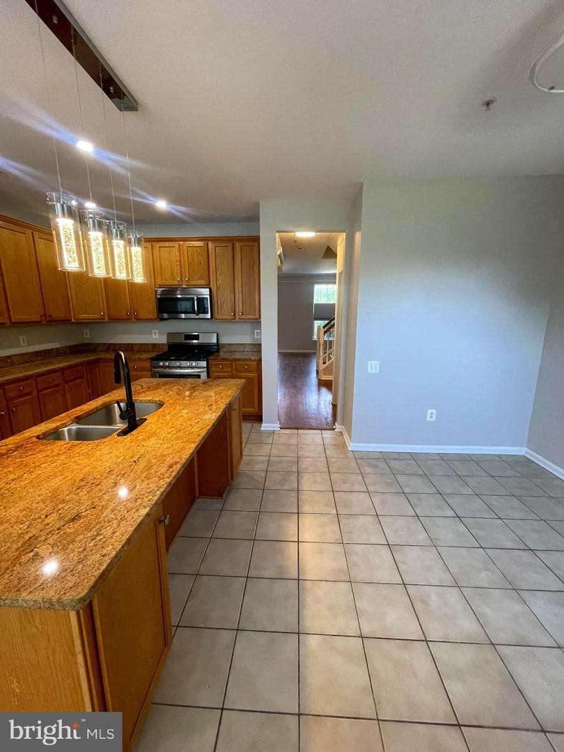 13747 Dunbar Terrace photo 18