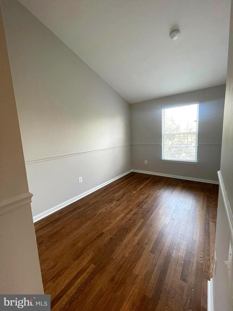 13747 Dunbar Terrace photo 29