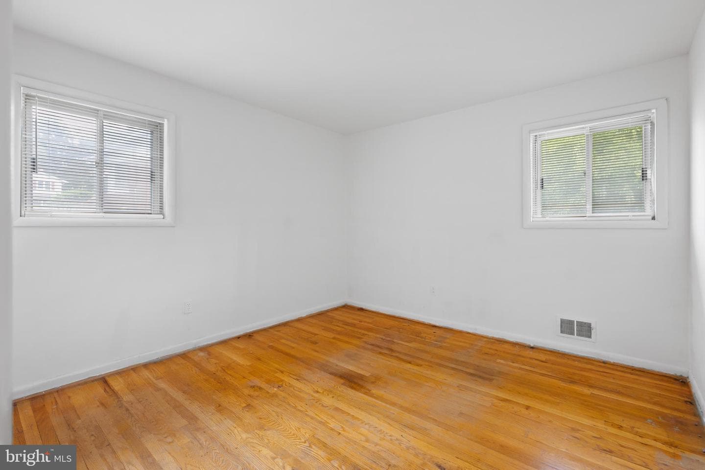 1419 Peaceful Lane photo 17
