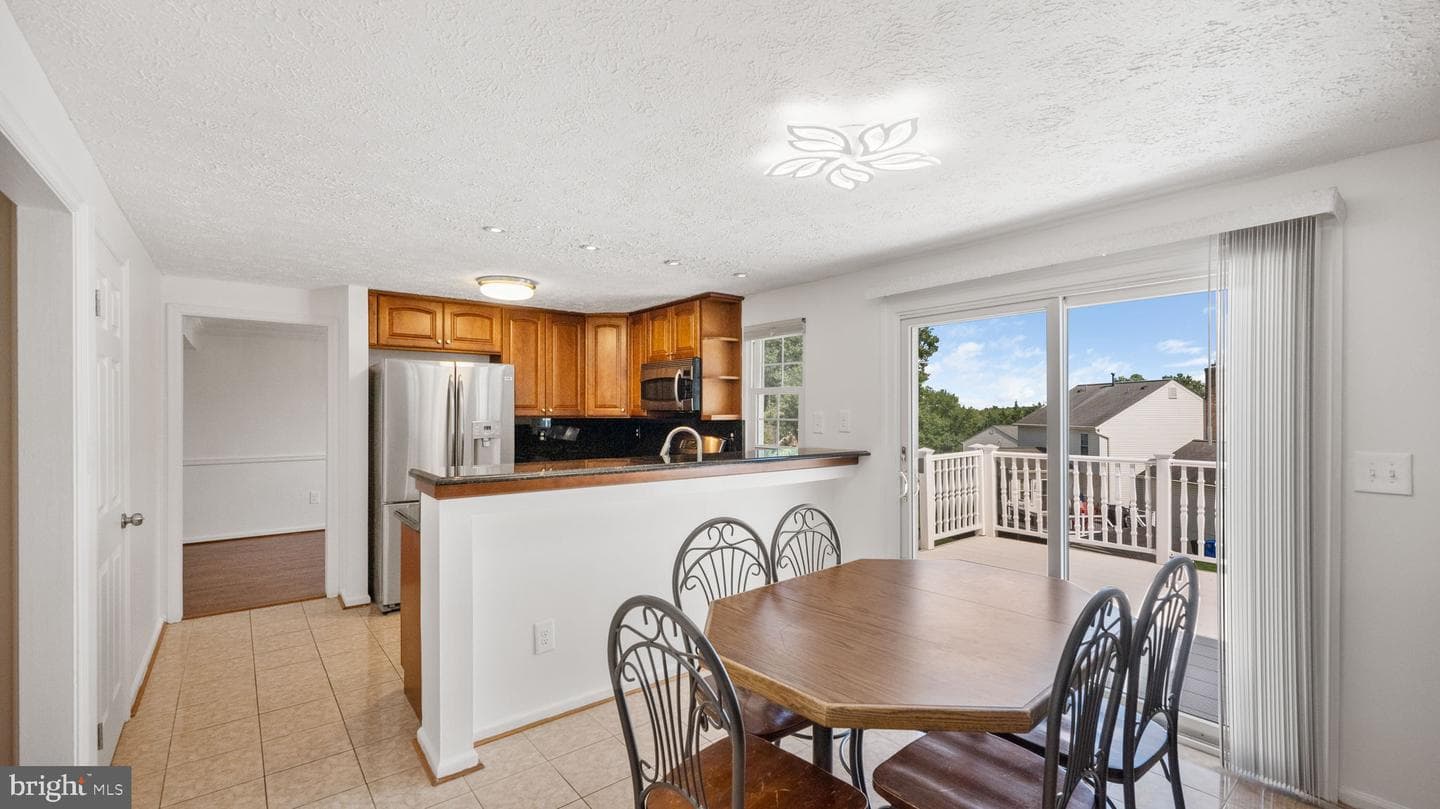 24028 Glade Valley Terrace photo 10