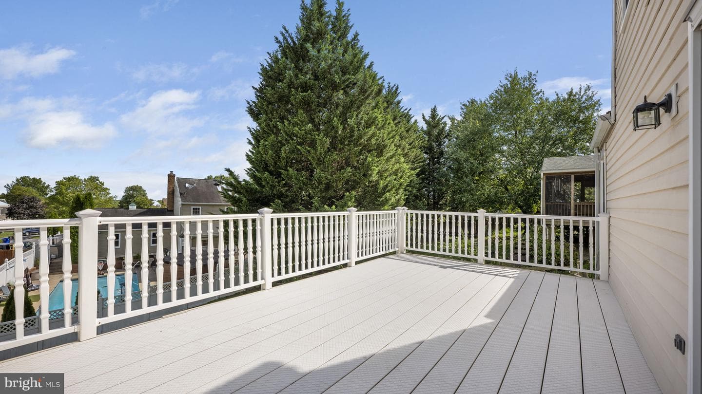 24028 Glade Valley Terrace photo 31