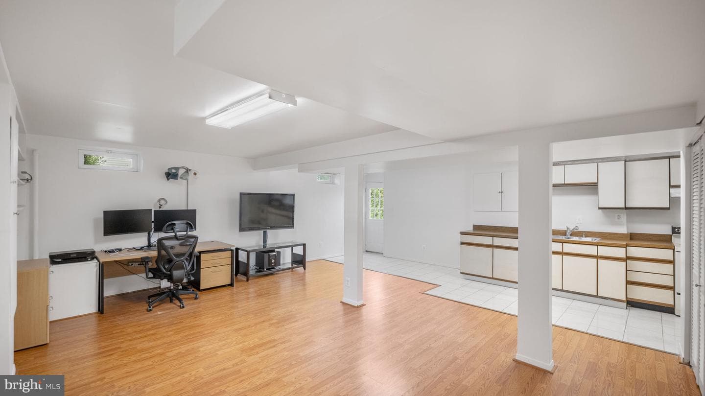 24028 Glade Valley Terrace photo 5