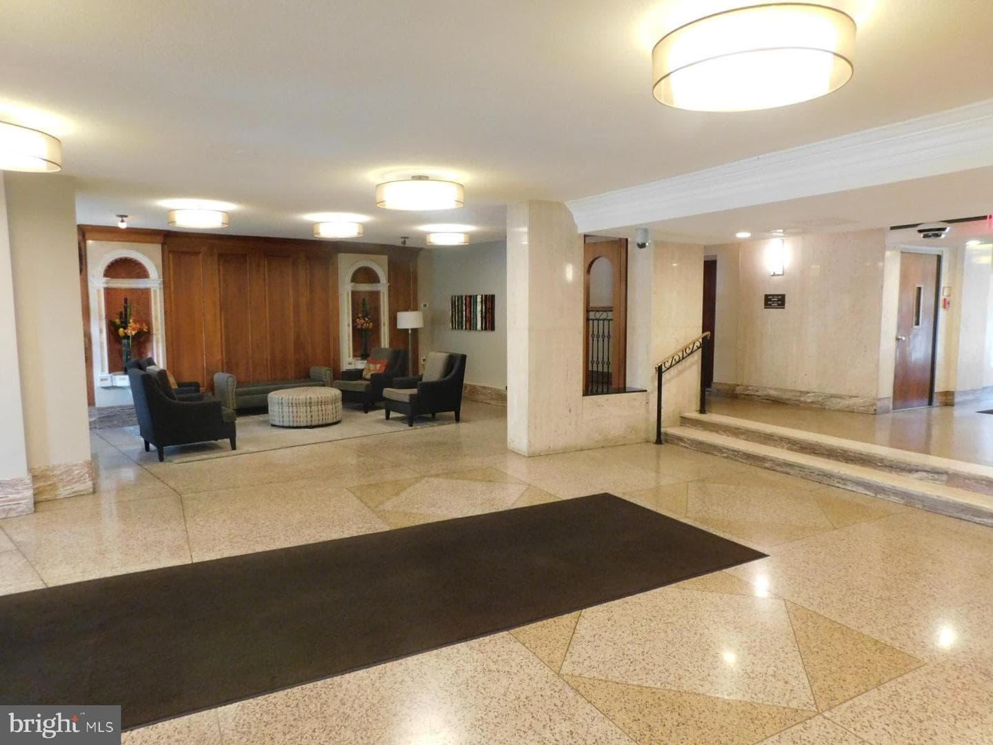 1121 University Boulevard W #1414-B photo 4