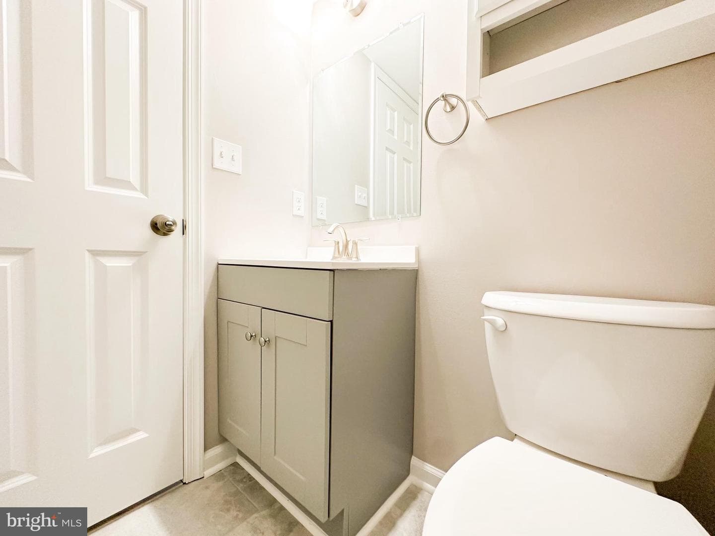 880 College Parkway #304 photo 10