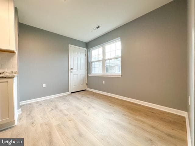880 College Parkway #304 photo 4