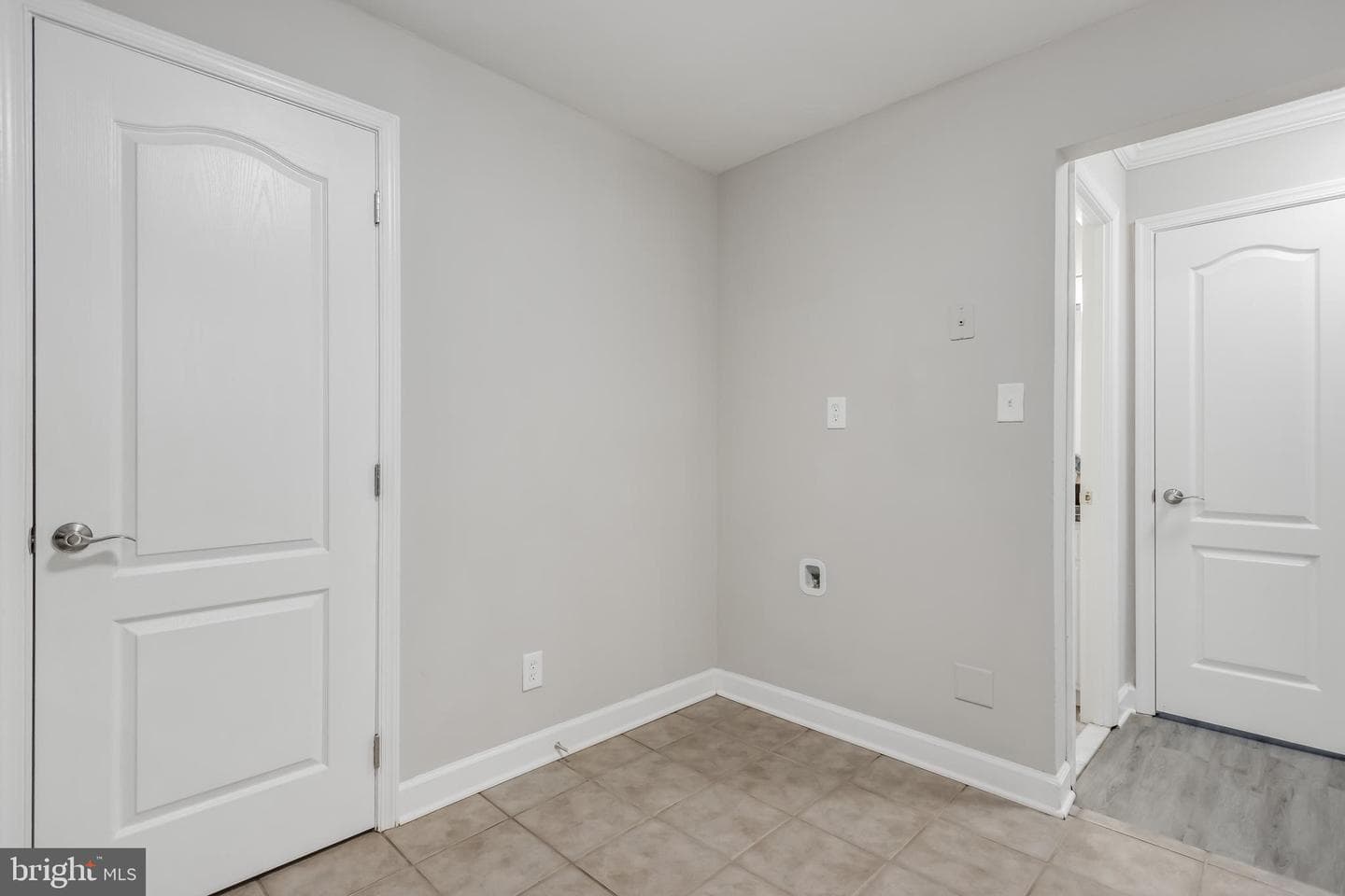 3940 Chesterwood Drive #3940 photo 14