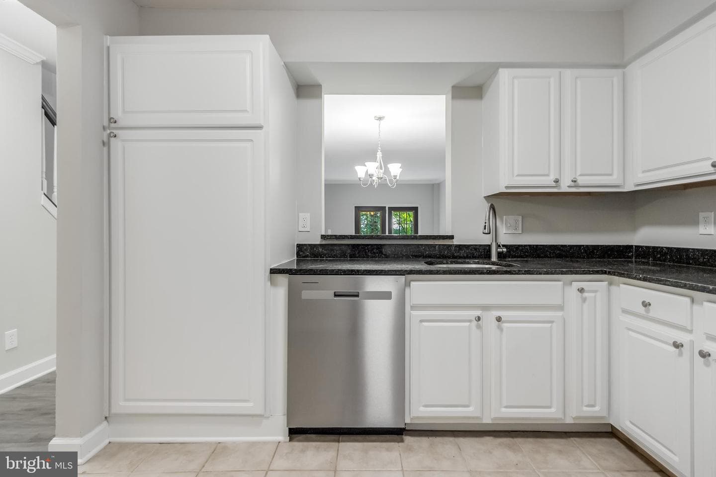 3940 Chesterwood Drive #3940 photo 15