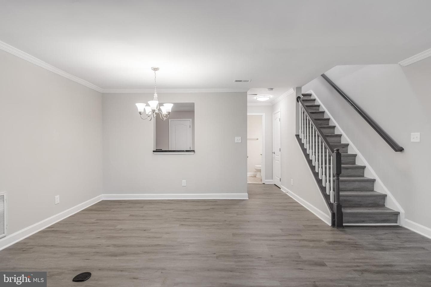 3940 Chesterwood Drive #3940 photo 16
