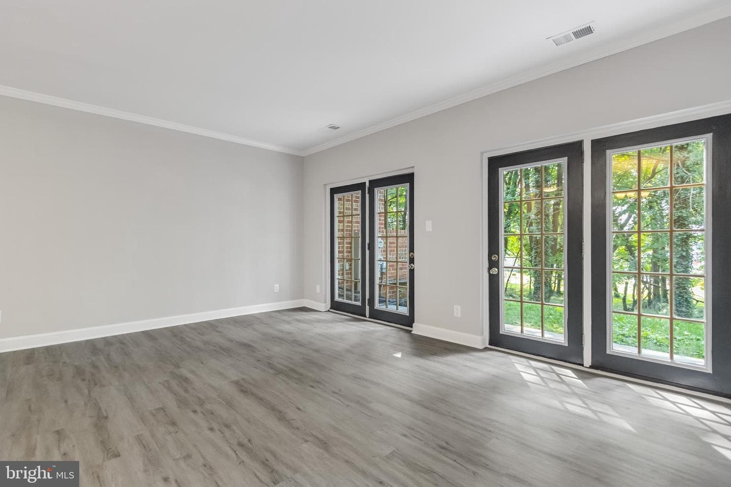 3940 Chesterwood Drive #3940 photo 22