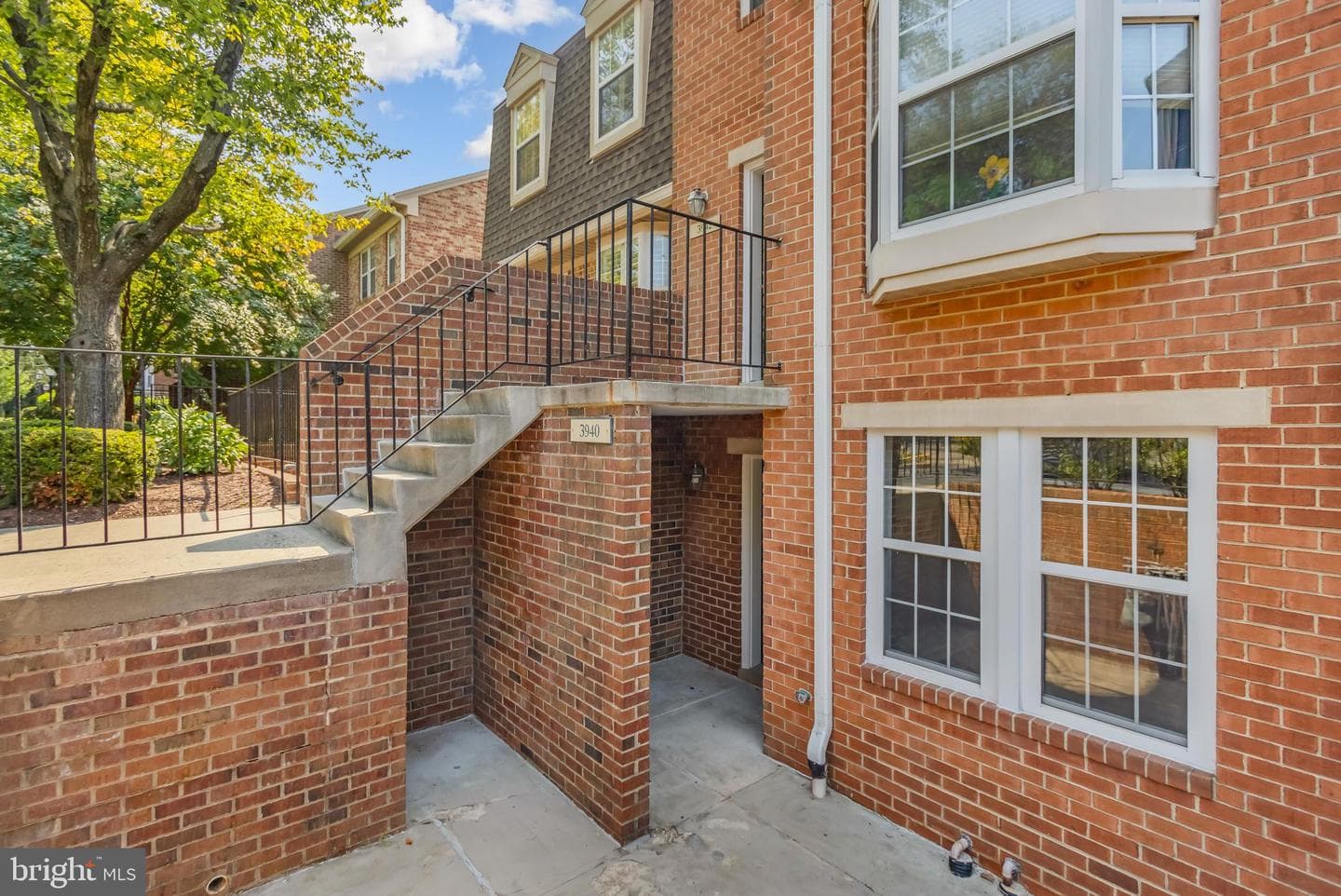 3940 Chesterwood Drive #3940 photo 8