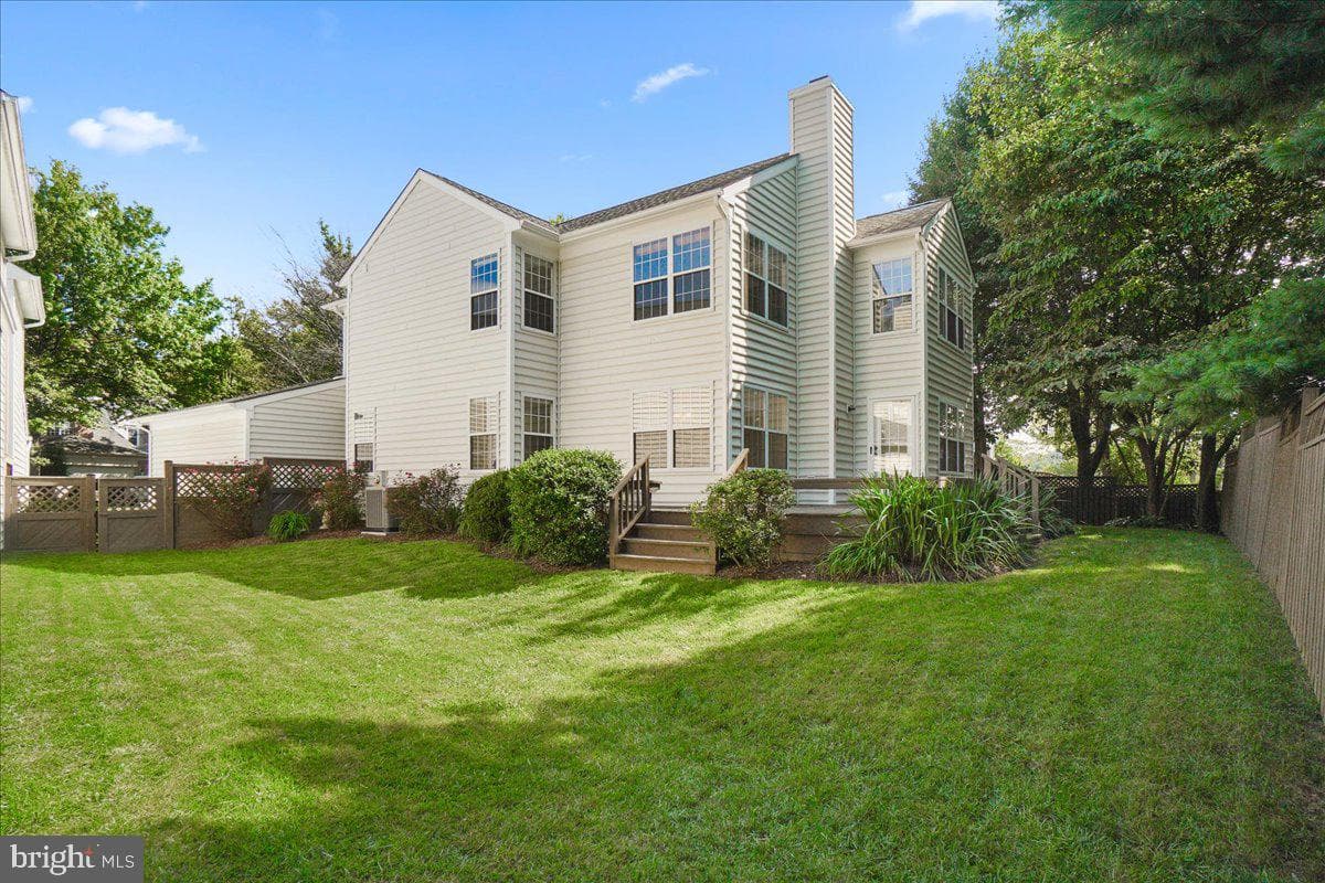 20305 Marketree Place photo 44
