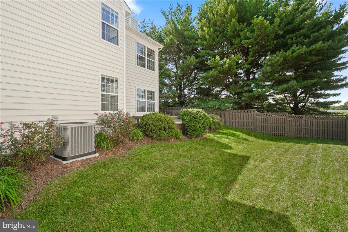 20305 Marketree Place photo 45