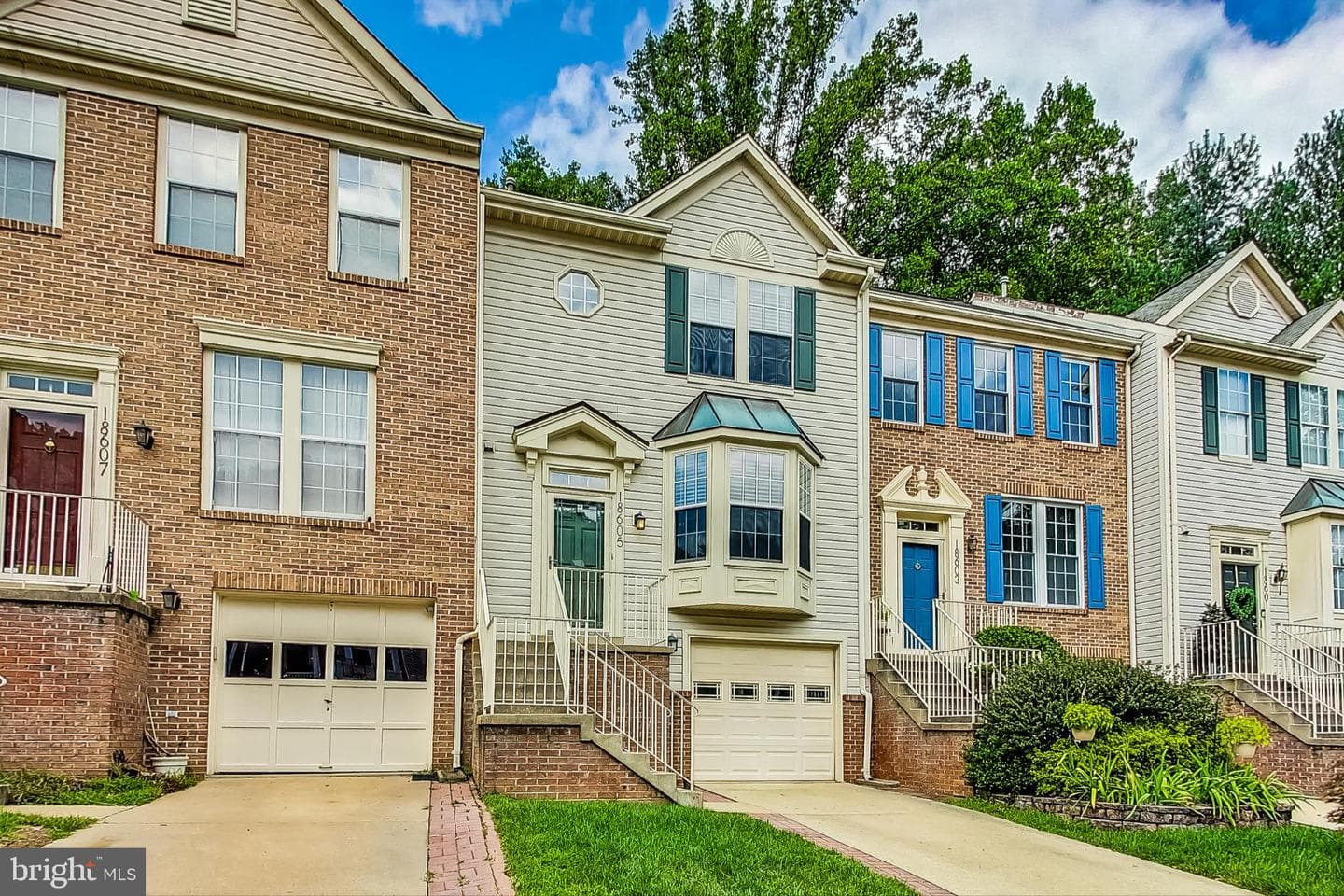 18605 Clovercrest Circle photo 3