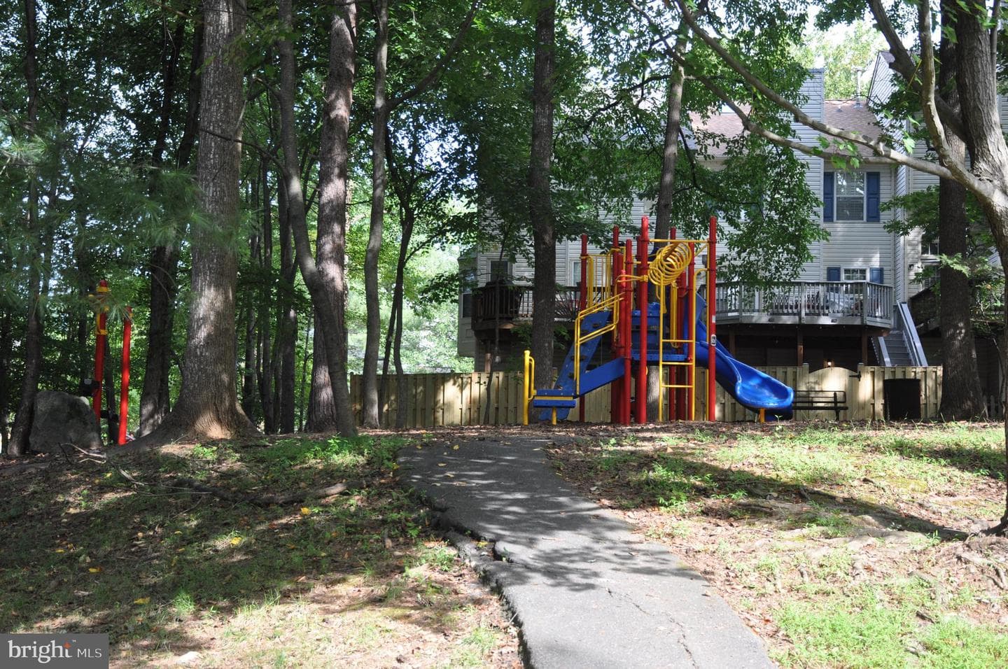 18605 Clovercrest Circle photo 48