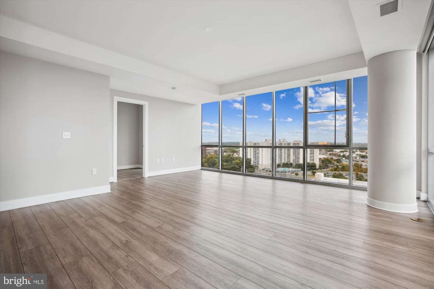 930 Rose Avenue #1610 photo 22