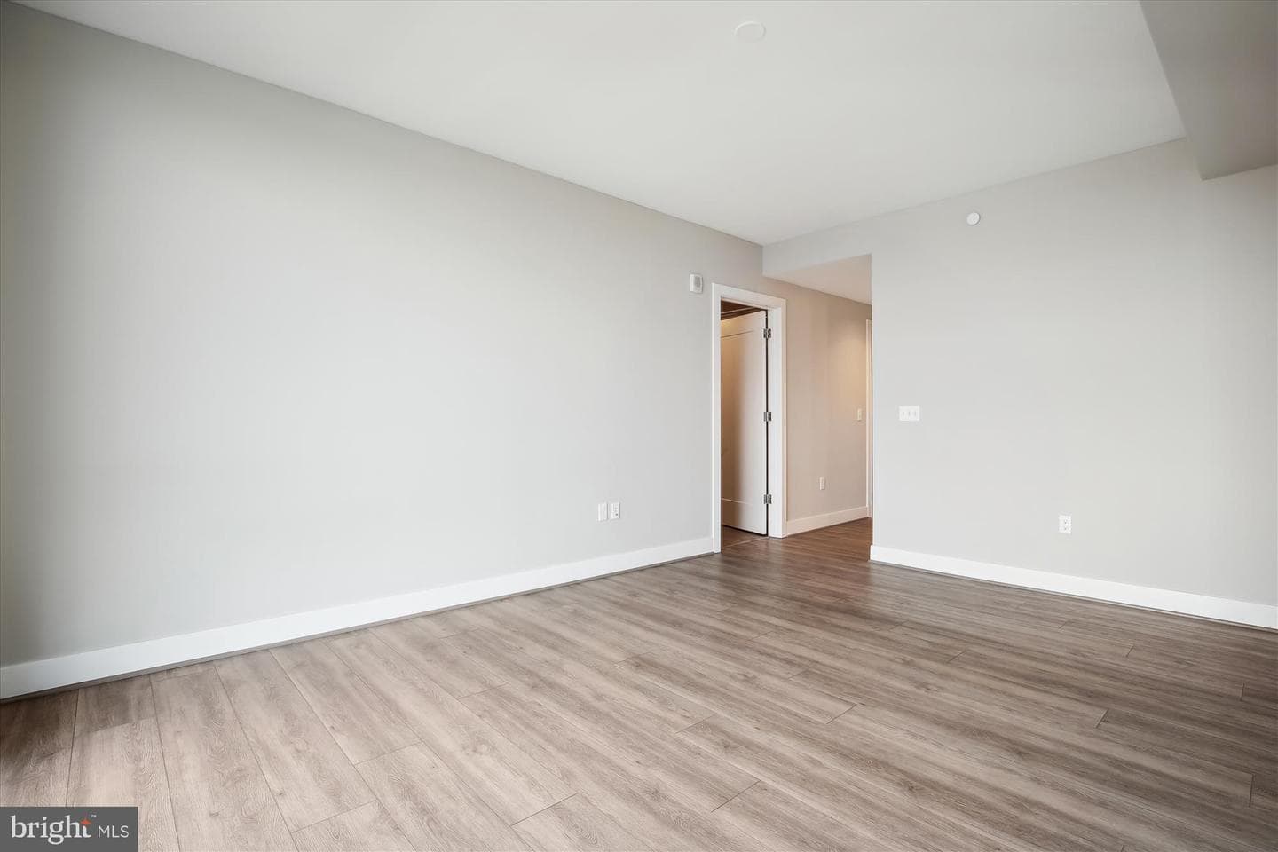 930 Rose Avenue #1610 photo 26
