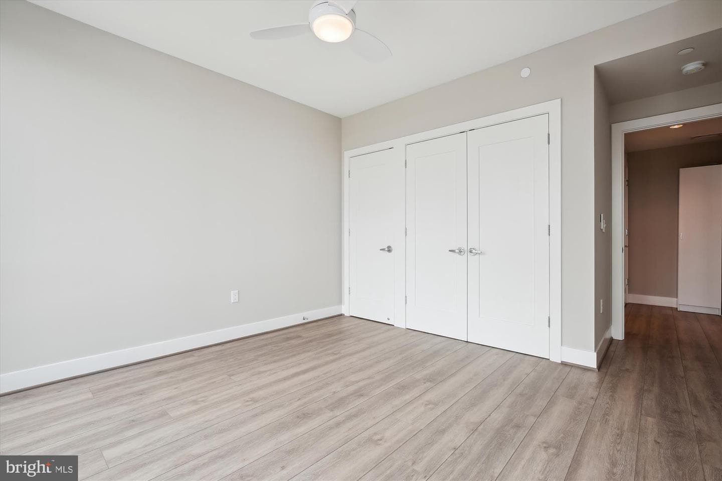 930 Rose Avenue #1610 photo 33