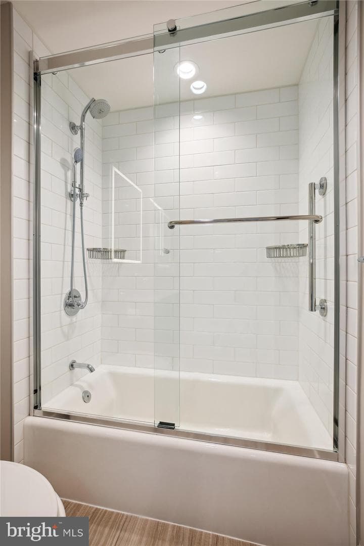 930 Rose Avenue #1610 photo 34