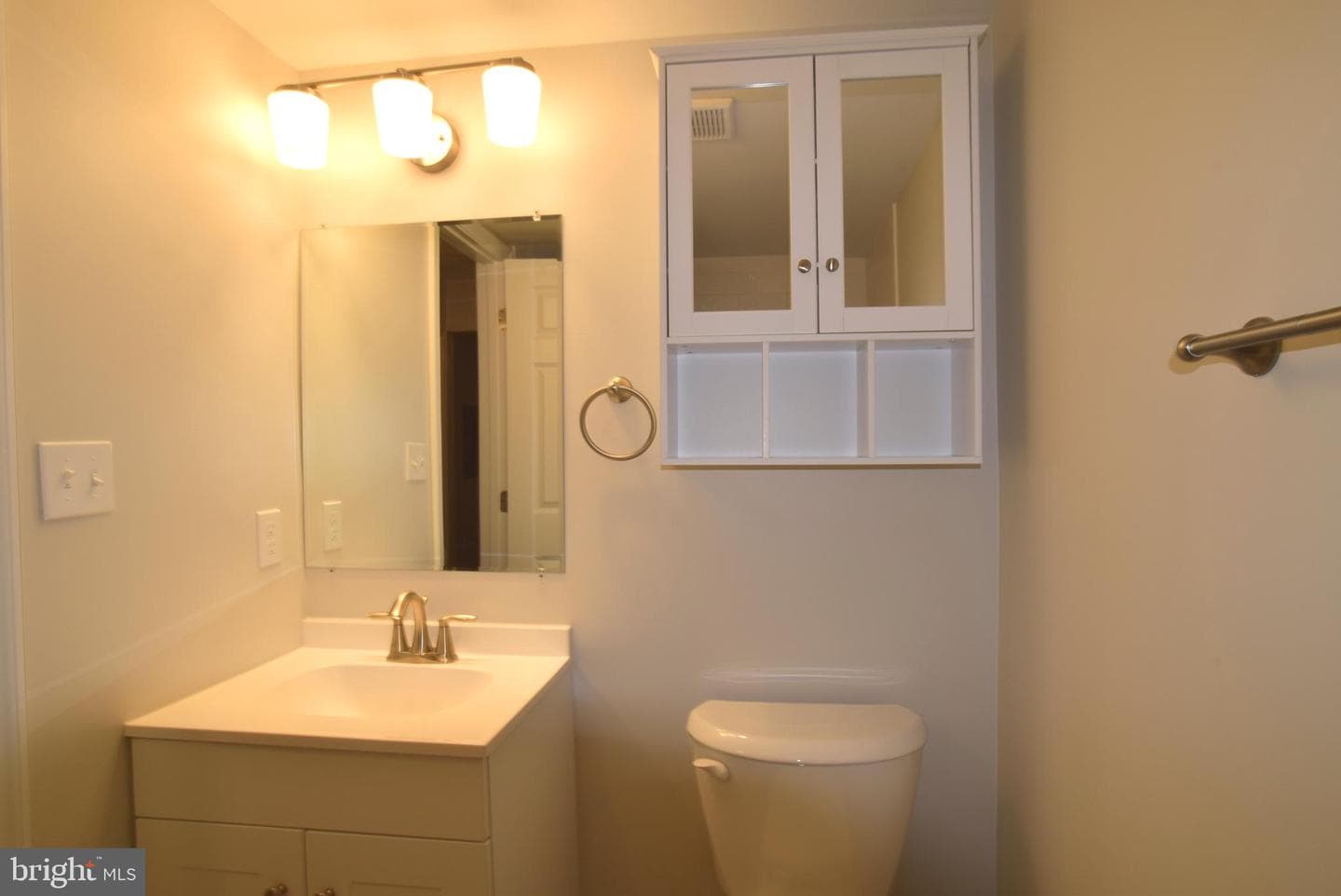 880 College Parkway #203 photo 19