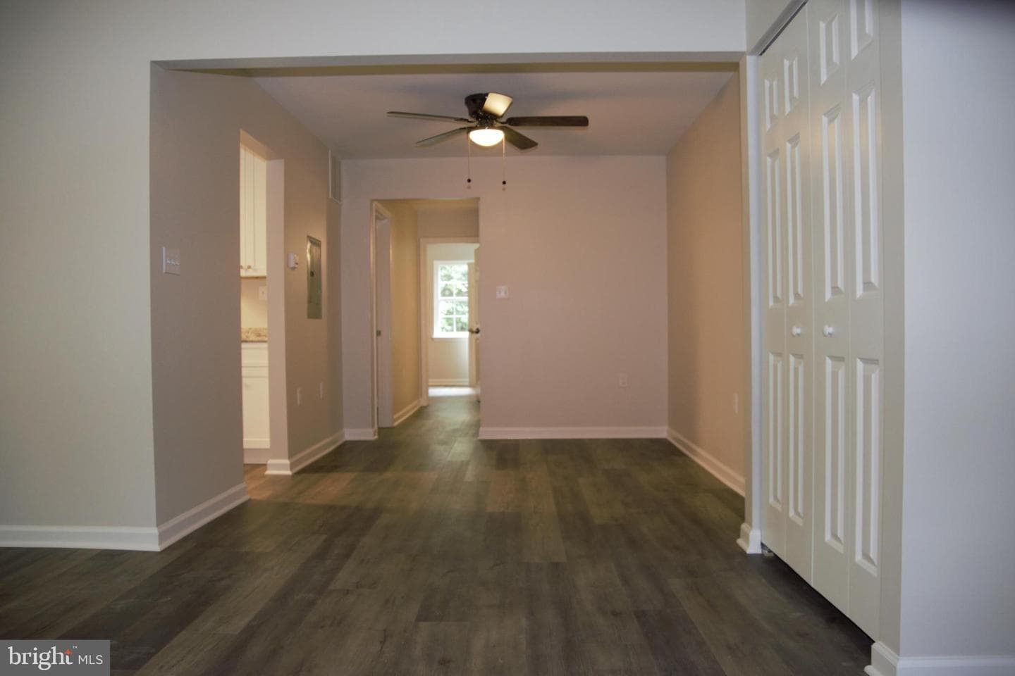 880 College Parkway #203 photo 3