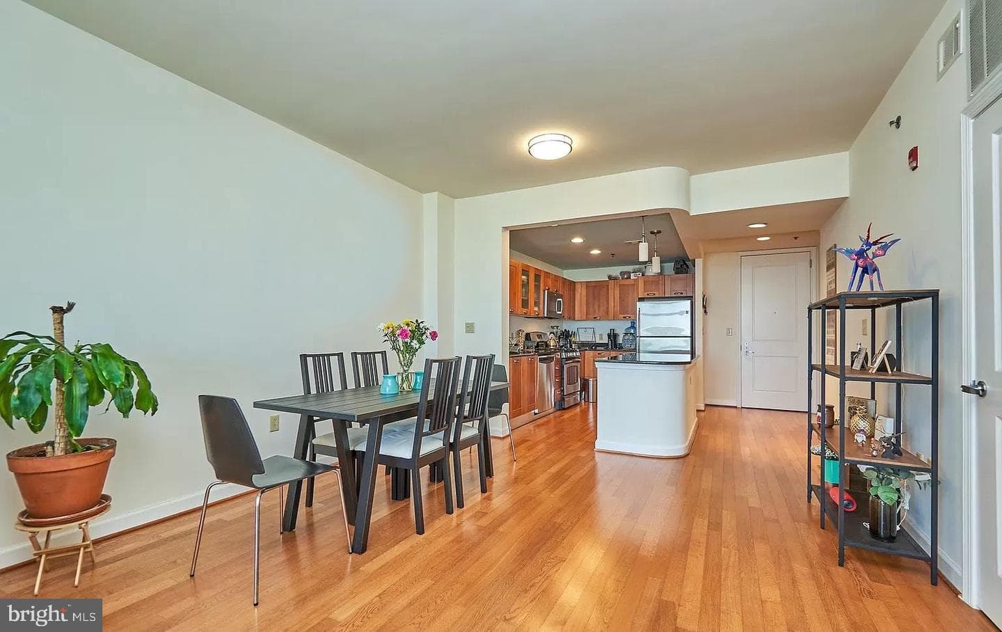 5750 Bou Avenue #916 photo 2