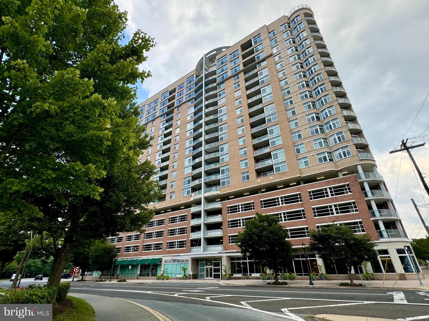 5750 Bou Avenue #916 photo 29