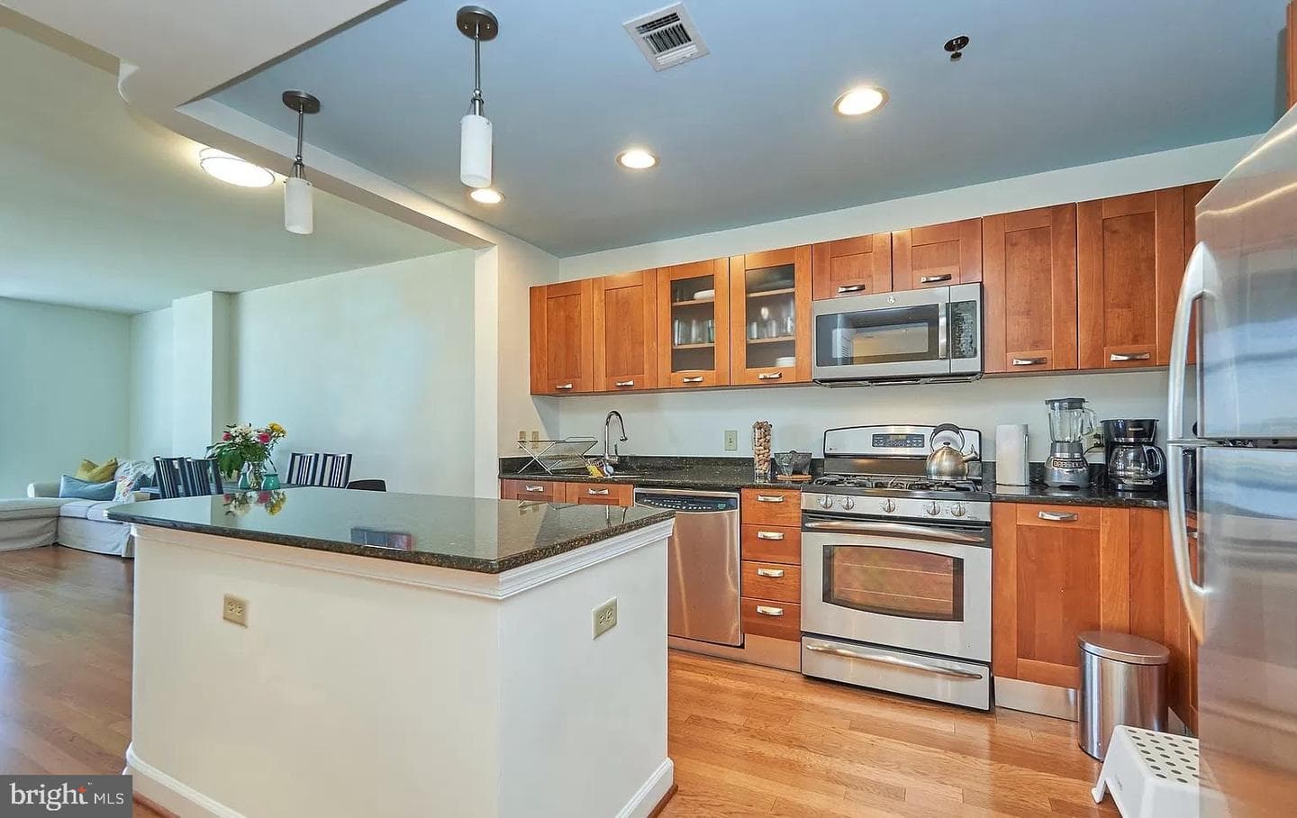 5750 Bou Avenue #916 photo 4