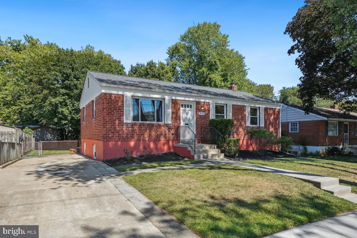 4711 Oxbow Road