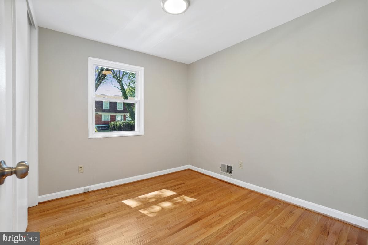 4711 Oxbow Road photo 17