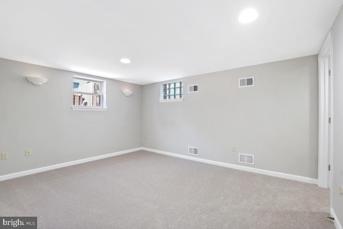 4711 Oxbow Road photo 24