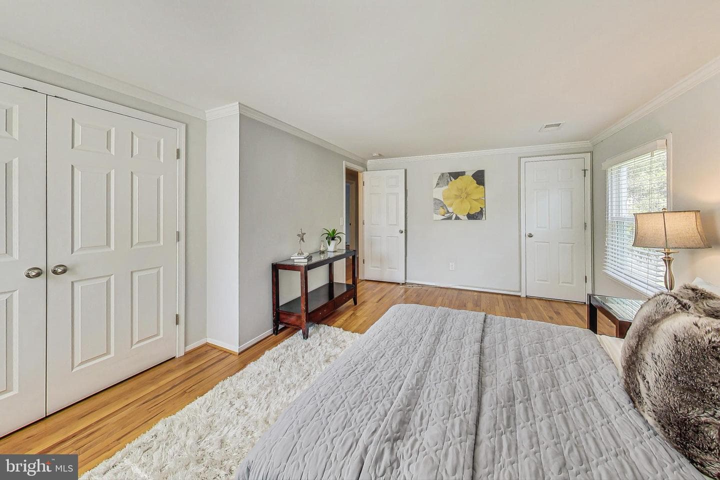 11017 Gainsborough Road photo 23