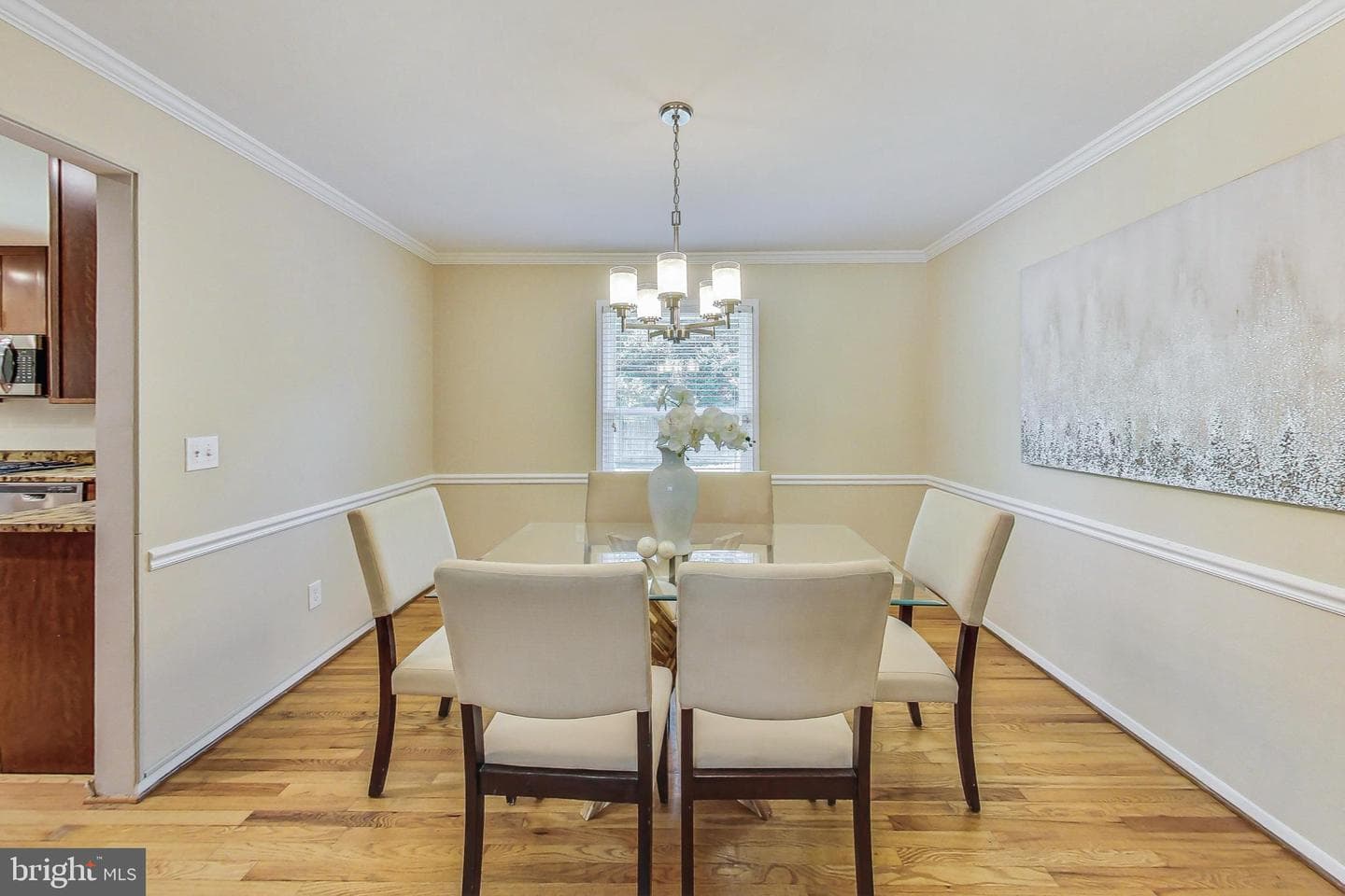 11017 Gainsborough Road photo 9