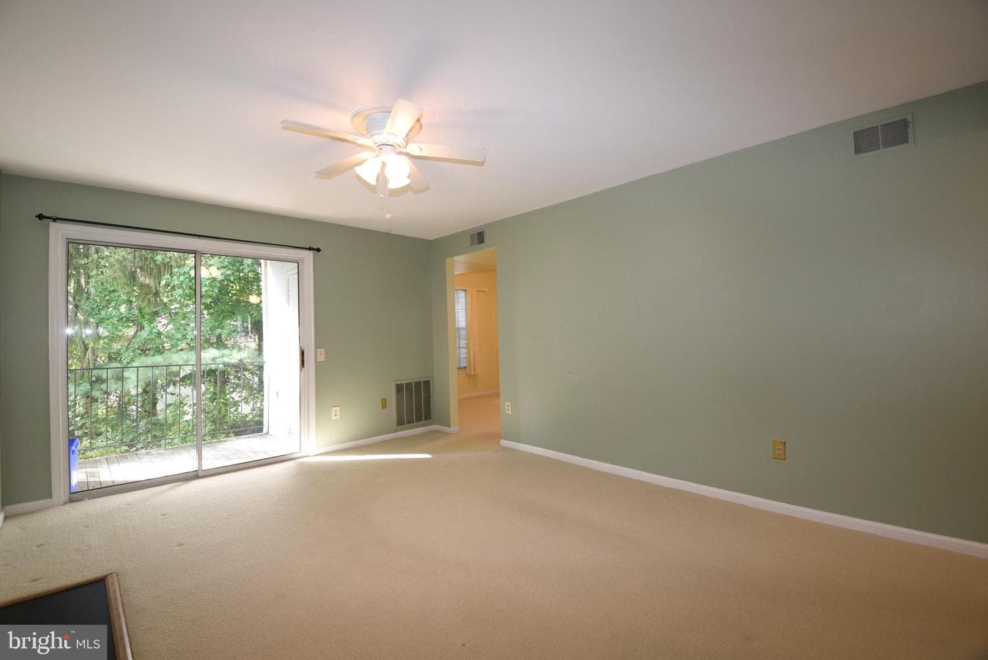 20252 Shipley Terrace #6-C-202 photo 2
